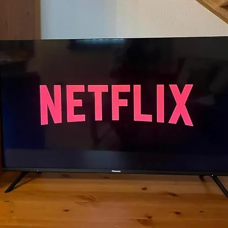 Апартаменти La Maison De Elisa - A Pochi Passi Dallo Sci *