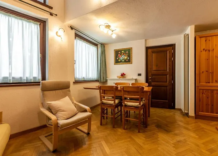 La Maison De Elisa - A Pochi Passi Dallo Sci アパート