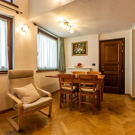 La Maison De Elisa - A Pochi Passi Dallo Sci Apartmán