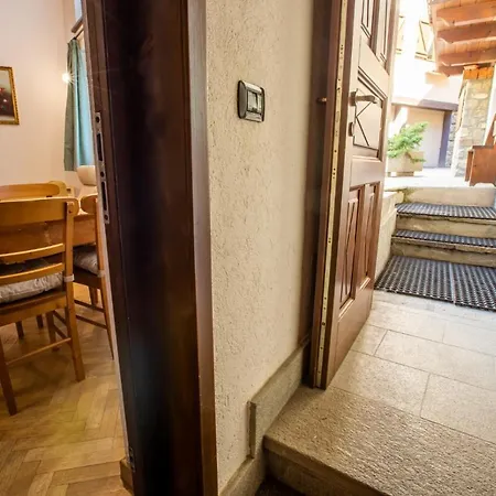 La Maison De Elisa - A Pochi Passi Dallo Sci Appartamento *